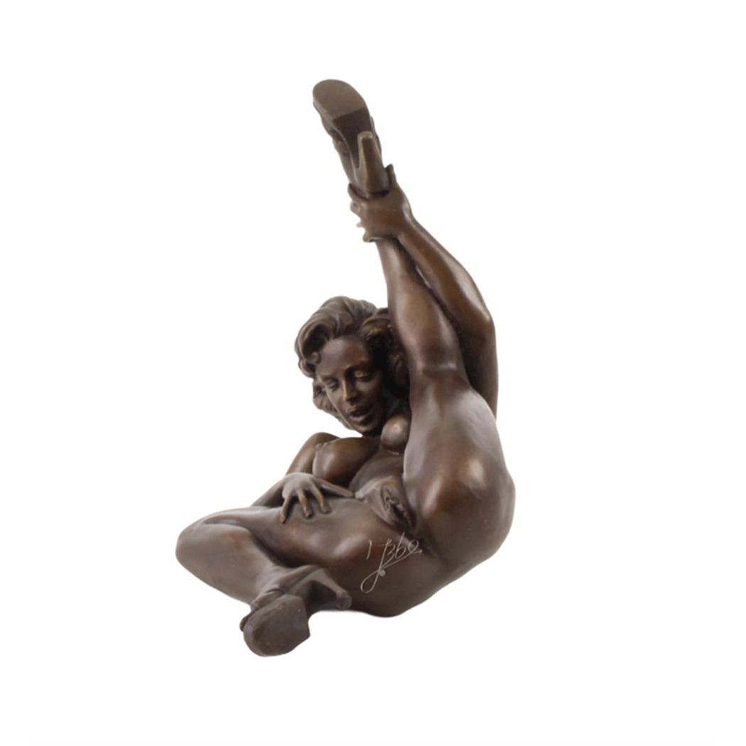 Erotic bronze statuette of a naked woman and stretching 3