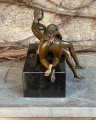 Erotic bronze figurine of a naked couple - oral sex