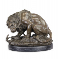 Large luxury bronze statue of a lion and snake 2