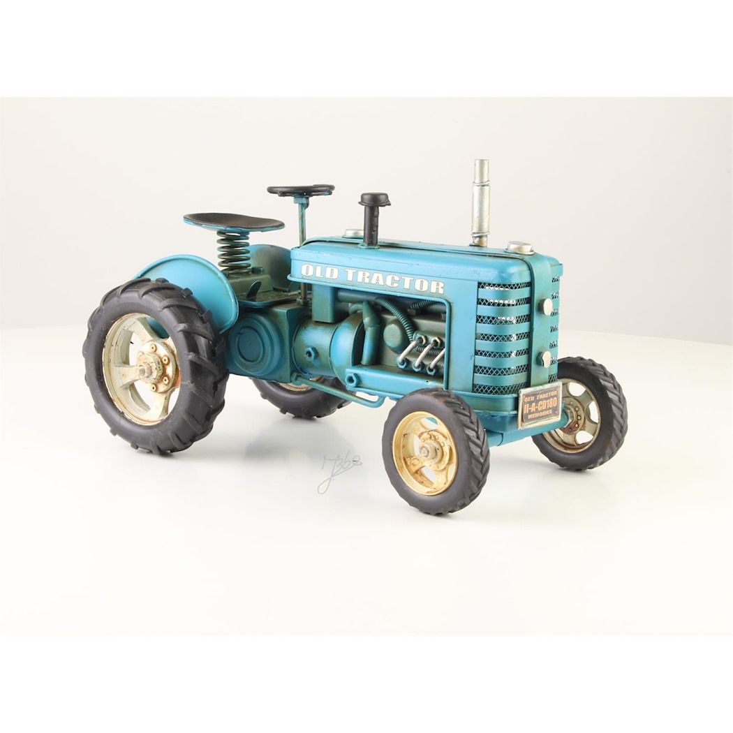 Tin metal model of tractor