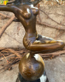 Bronze figurine - Nude girl and Earth