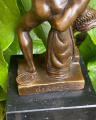 Bronze statue statuette of Diomedes grabbing Hercules