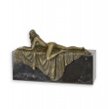 Erotic bronze statuette of a lying naked woman 4